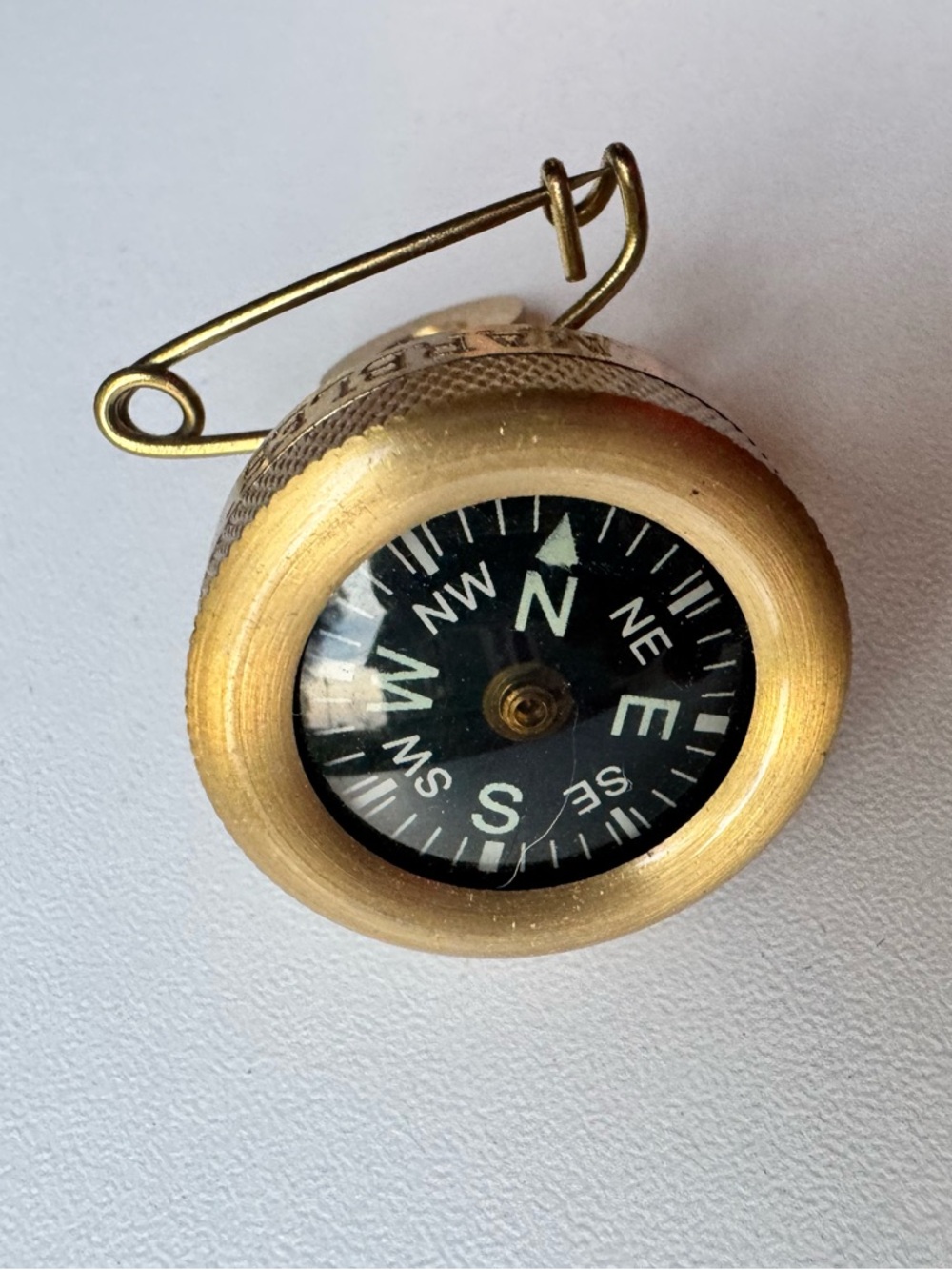 Vintage Marbles Brass Compass Pin with Safety Pin Attachment - Gold & Black